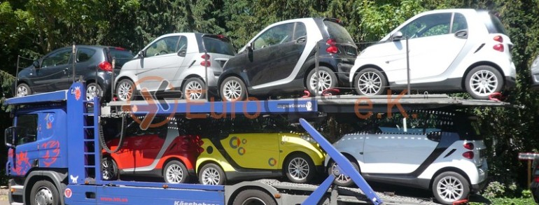 Open car transporter