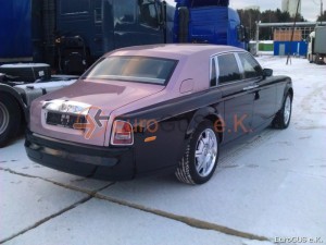 Fahrzeugüberführung, Luxusauto, Spedition Russland