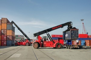 reach stacker